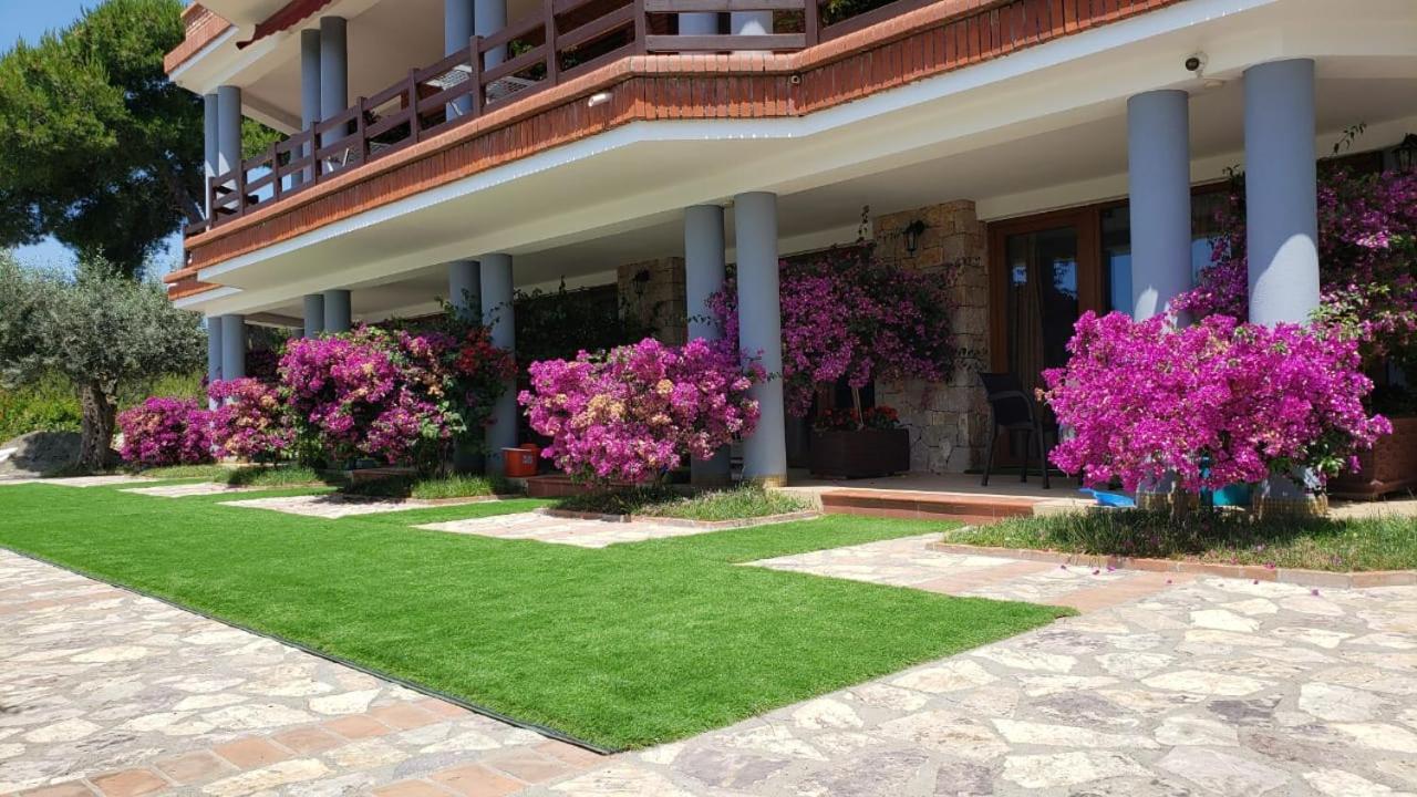 Hotel Brifs Shëngjin Exterior foto