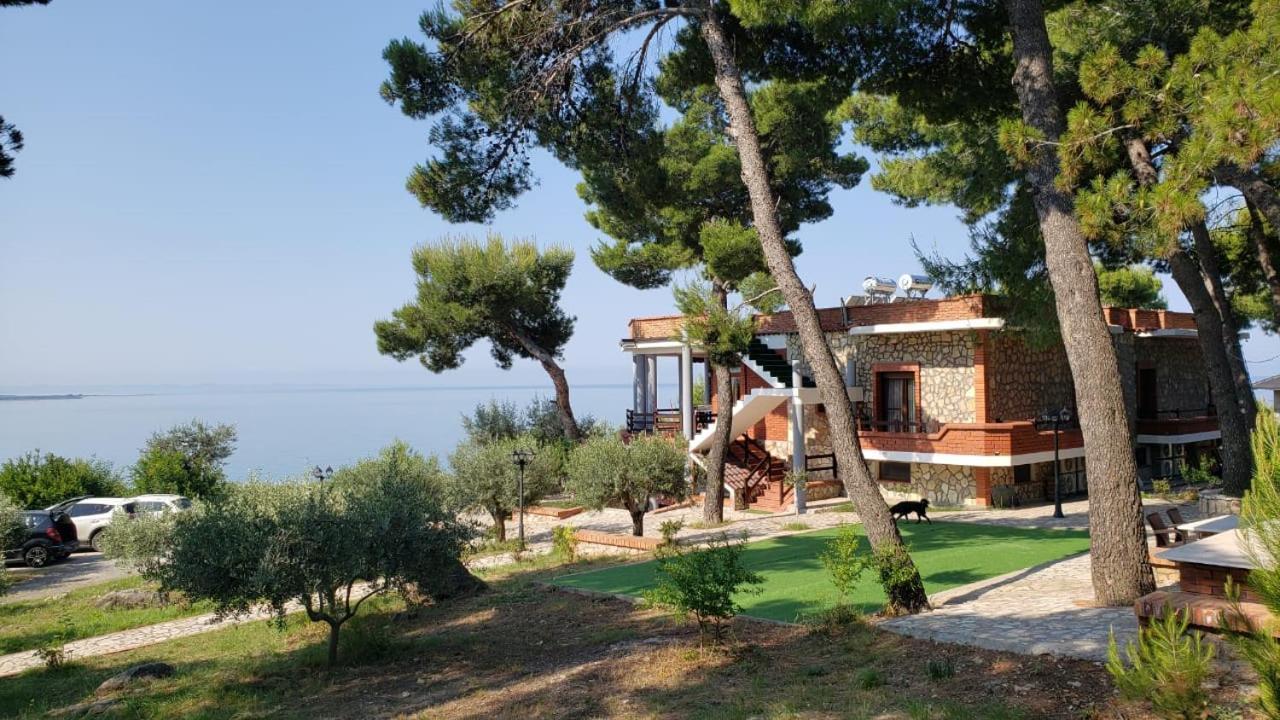 Hotel Brifs Shëngjin Exterior foto