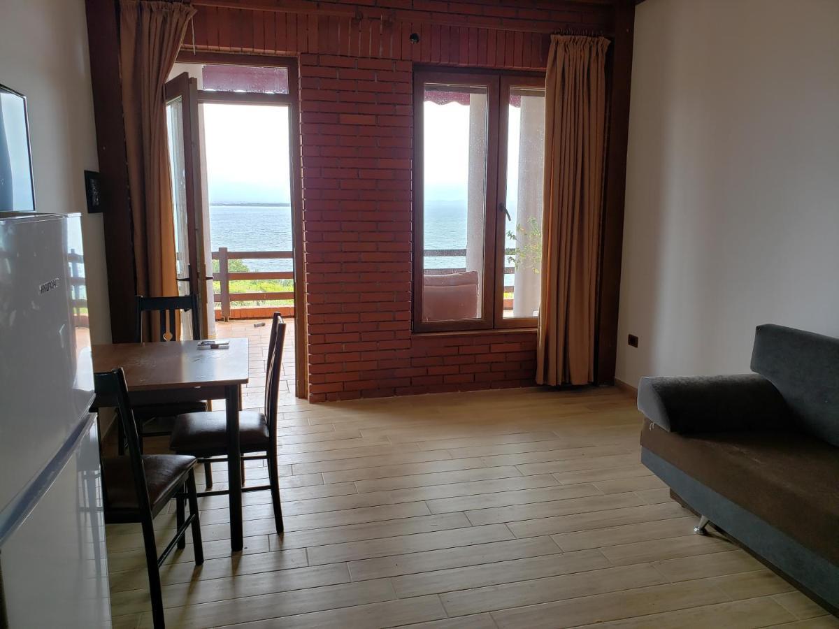 Hotel Brifs Shëngjin Exterior foto